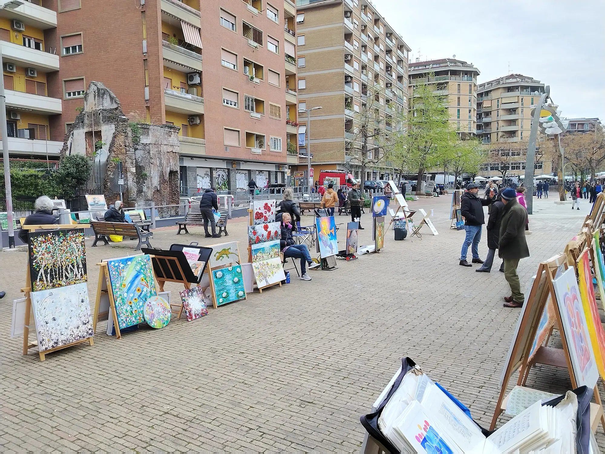 La Primavera porta nuovi colori e torna la Mostra di Pittura in Piazza a Porta Portese